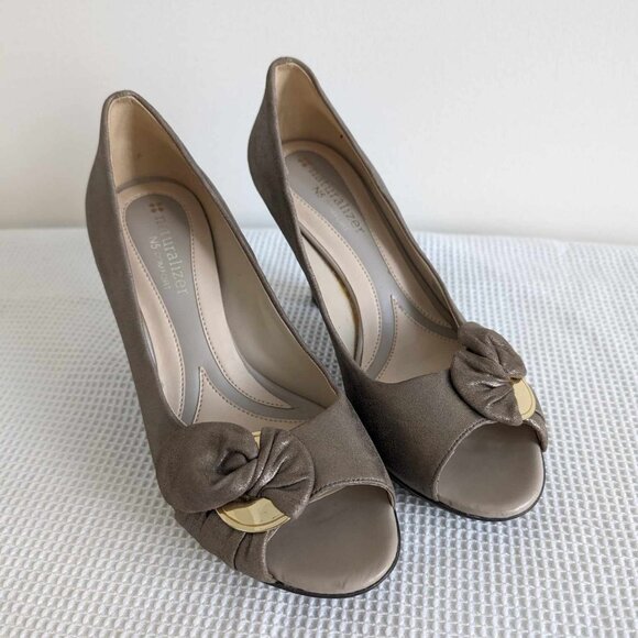 Tan Naturalizer N5 Comfort Heel - Picture 1 of 5